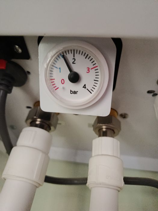 Двухконтурный газовый котёл сотилади. Продаётся двухконтурный котёл