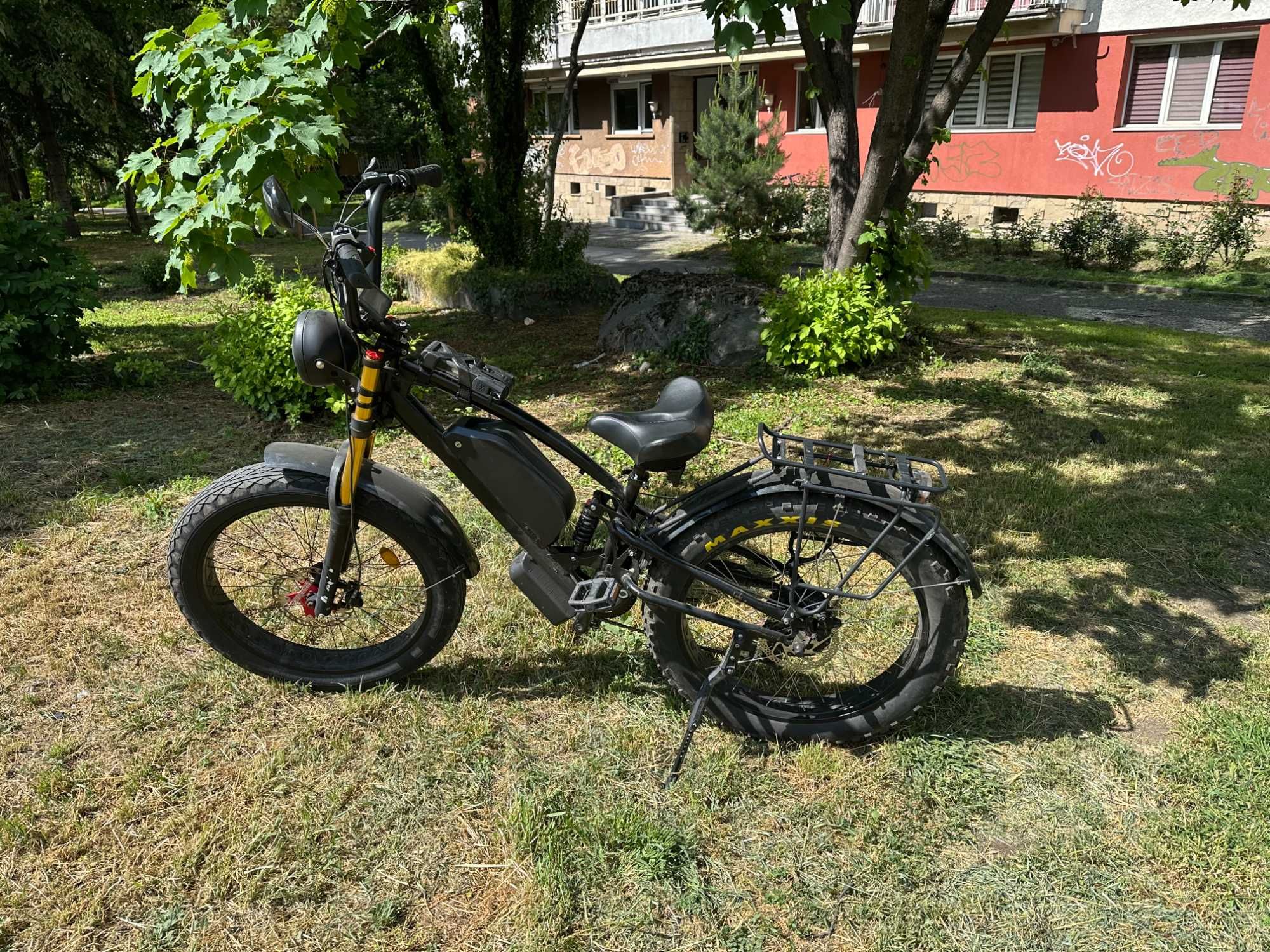 Electric Bike 1000W Rear Motor 20" Fat Tire Battery 48V 24Ah/1150Wh
