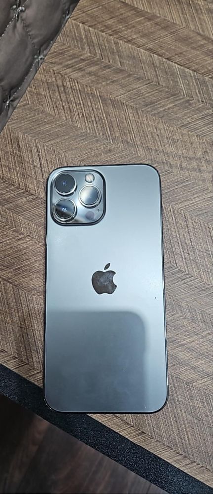 iPhone 13 Pro Max
