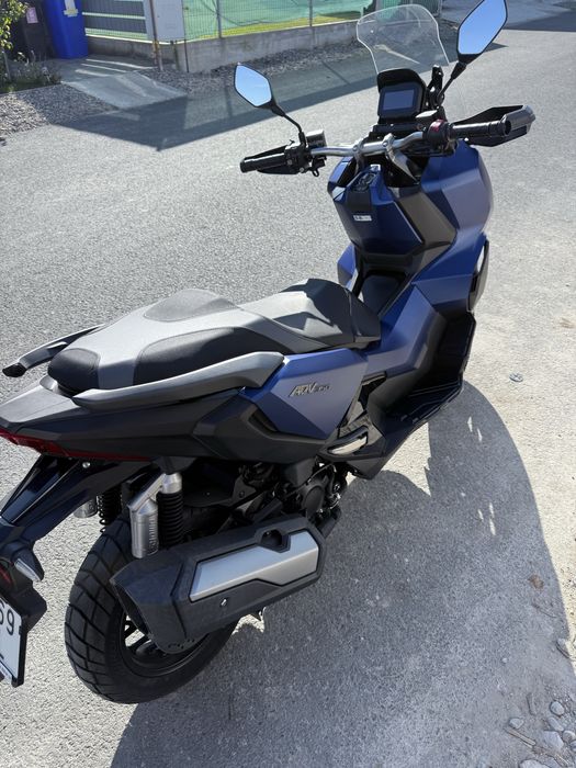 Honda ADV 350 maxiscuter 29.4cp 2024 4500km
