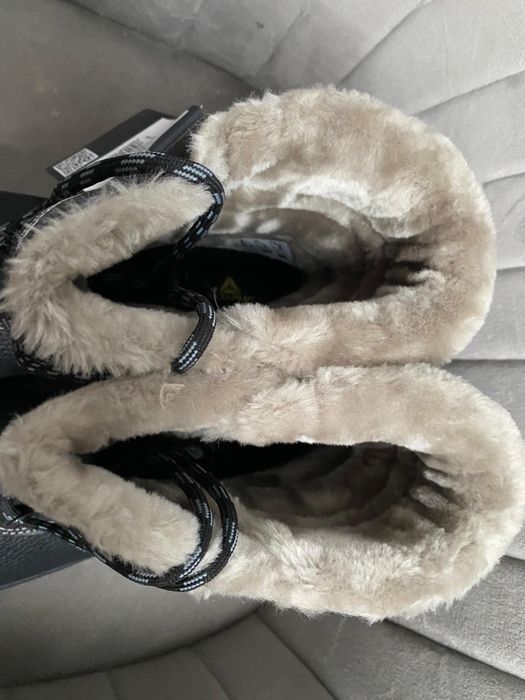 Încălțăminte de iarnă