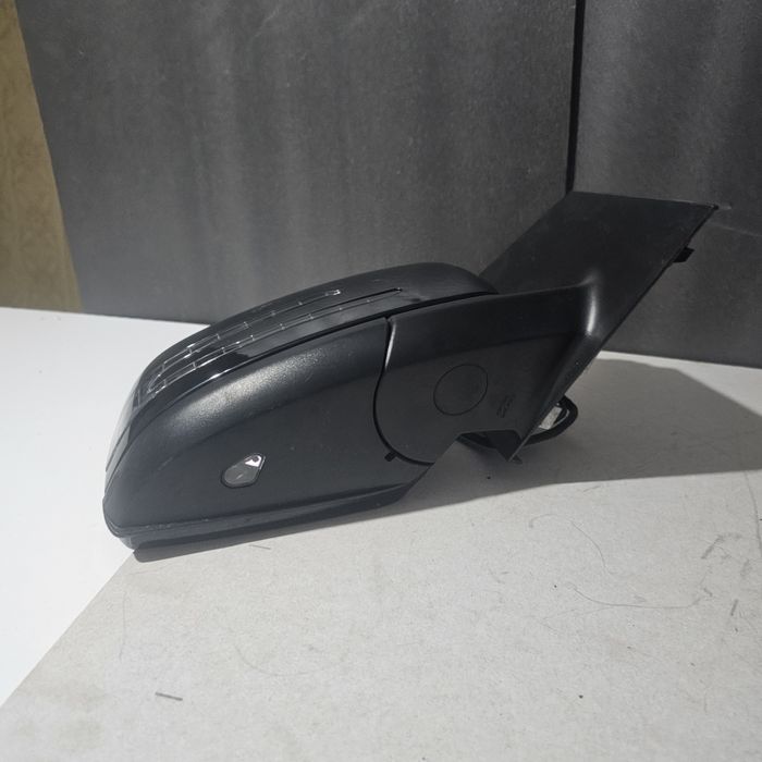 Дясно огледало за Mercedes  B class W246/ Мерцедес Б класа