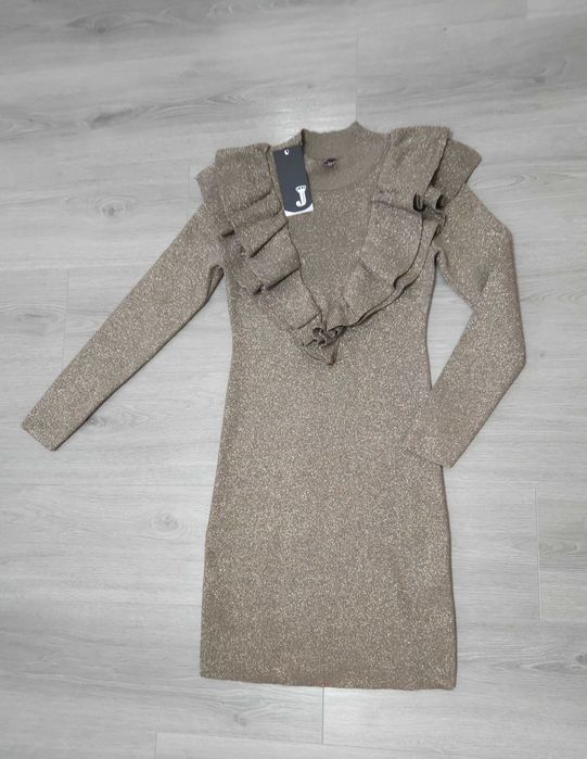 Елегантна зимна рокля JUNONA