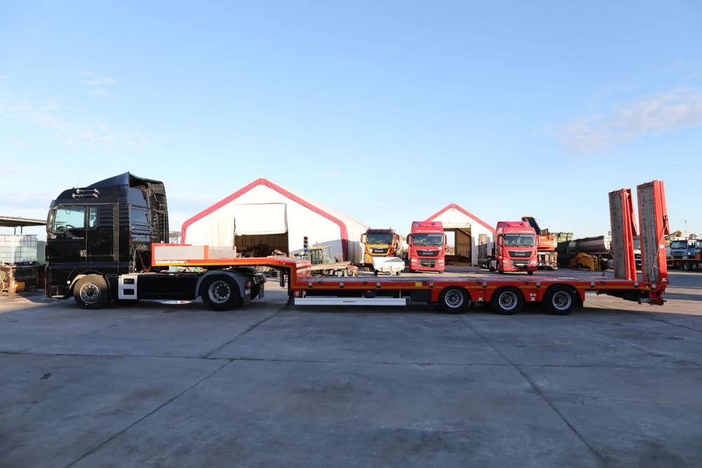 Kaessbohrer LB3 Lowbed Trailer Kässbohrer LB3 Lowbed