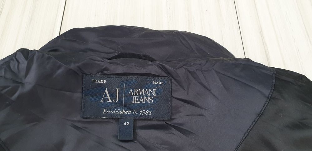 Armani Jeans AJ Down Jacket  40/ - M /L ОРИГИНАЛ Дамскo дълго пухено я