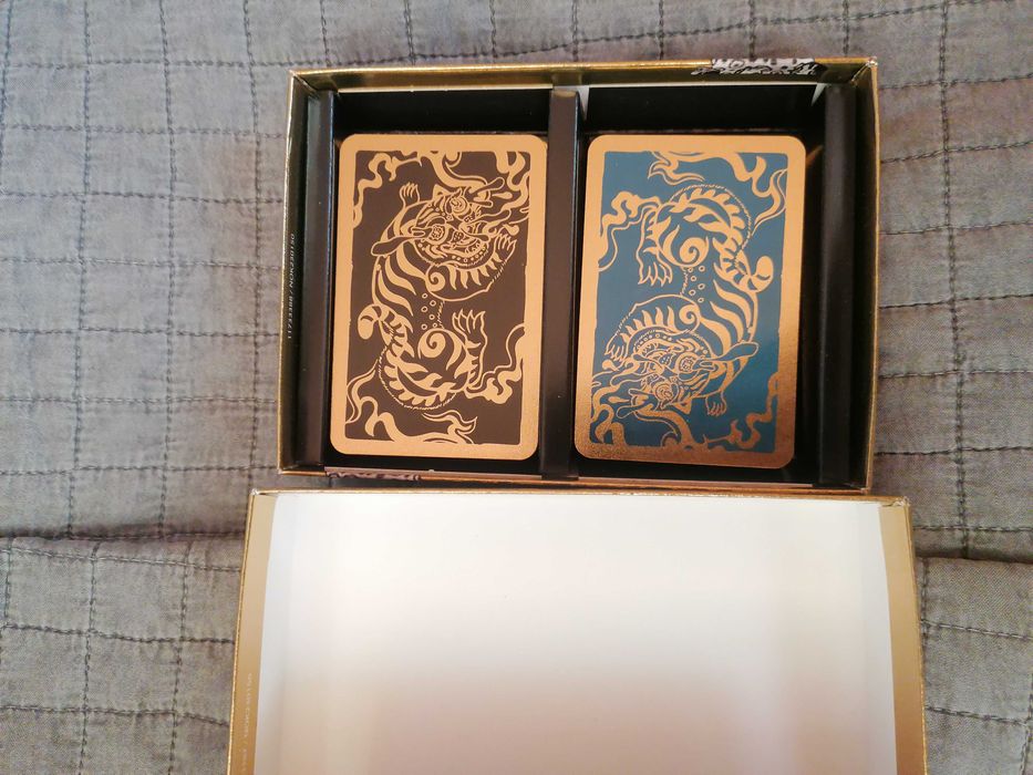 Joc de societate cu carti(cu condimente,cartile de joc- stil asiatic)