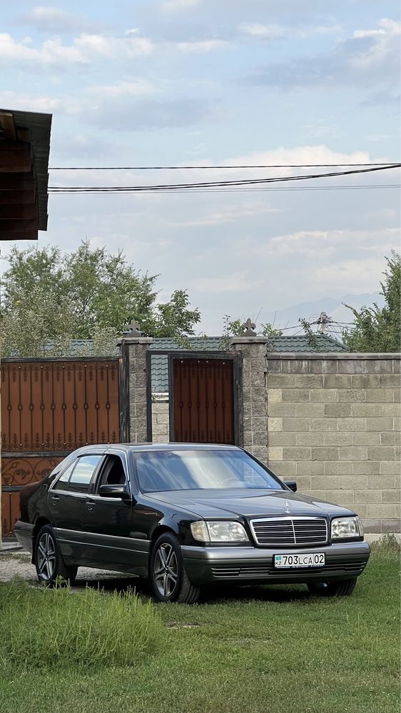 Продам или обмен диски р18 оригинал от w222