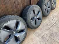 1 set roti originale TESLA 3