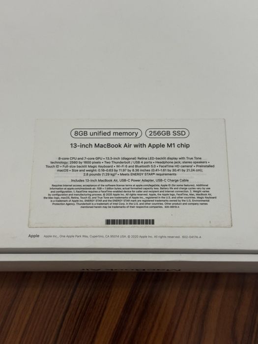 Продаётся Macbook M1 + Бонус