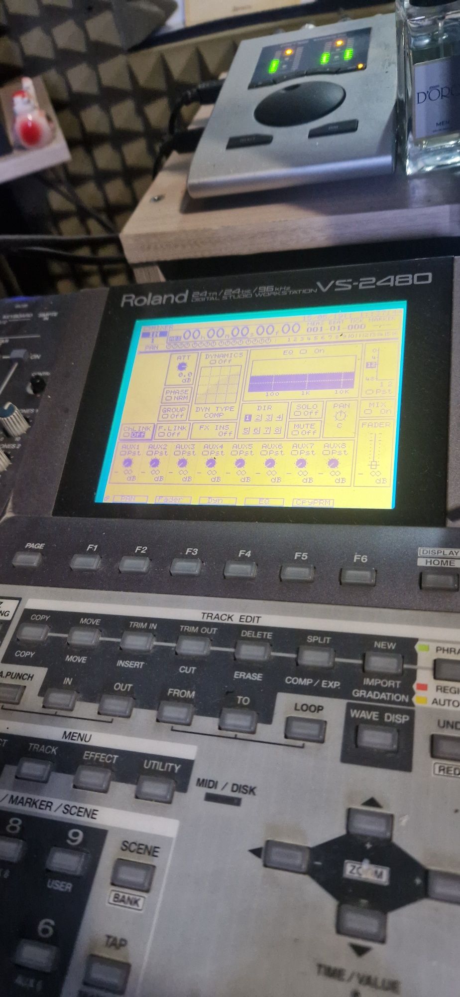 Цифровой микшерный пульт Roland VS 2480
