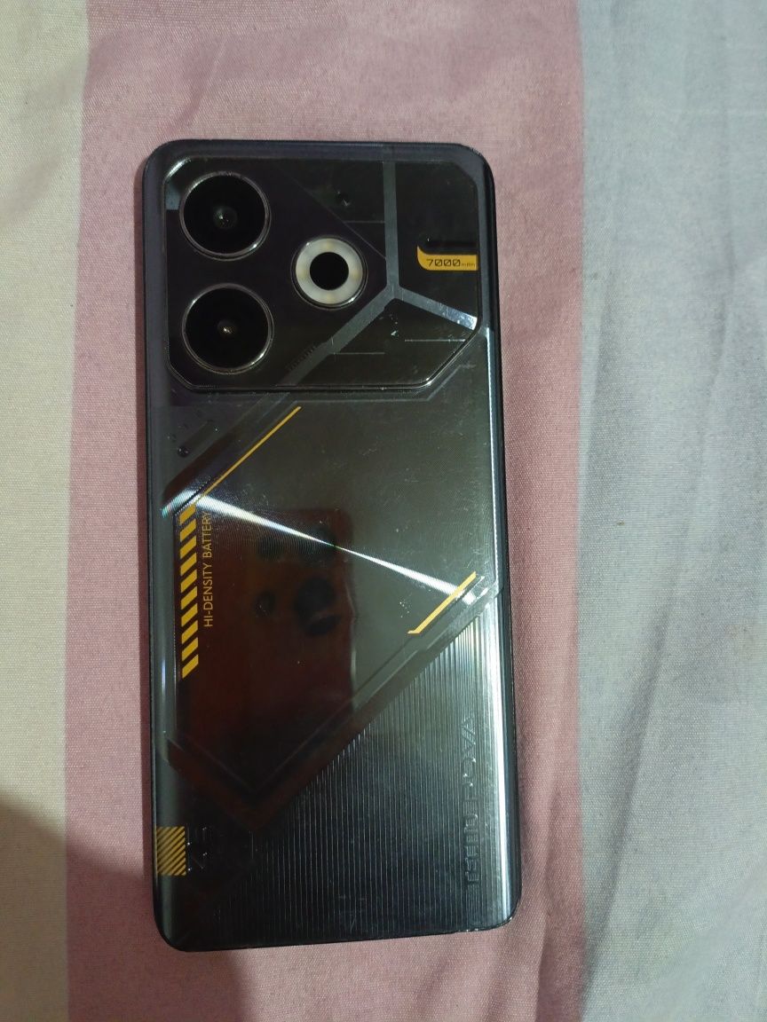 Tecno Pova 6 neo