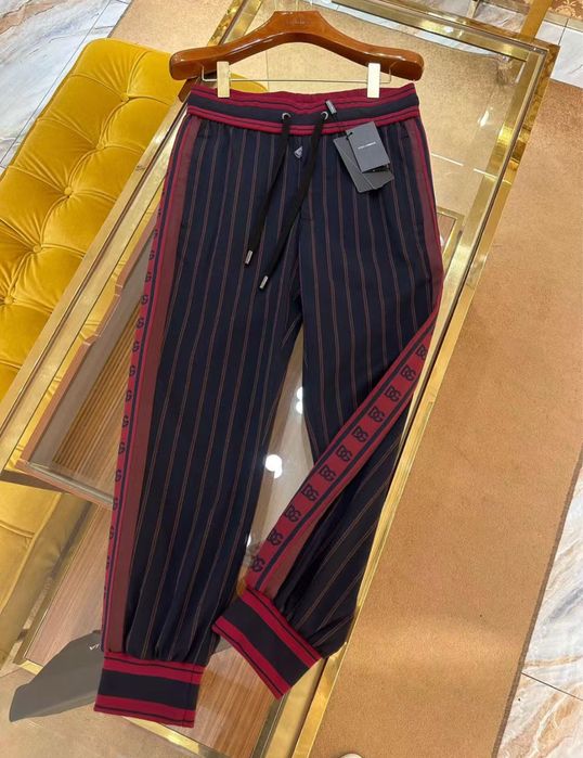 Reducere Trening DG calitate premium! Marimea L, ultima