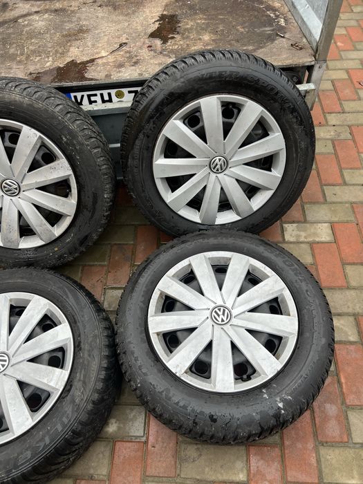 Set roti 5x112 cu anvelope iarna 215/60R16 pentru VW Audi Skoda Seat