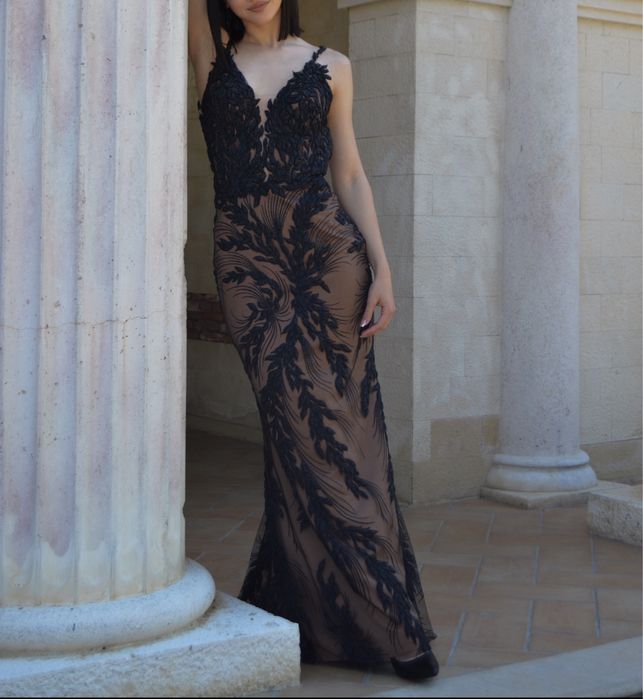 Официална рокля без никакви забележки!