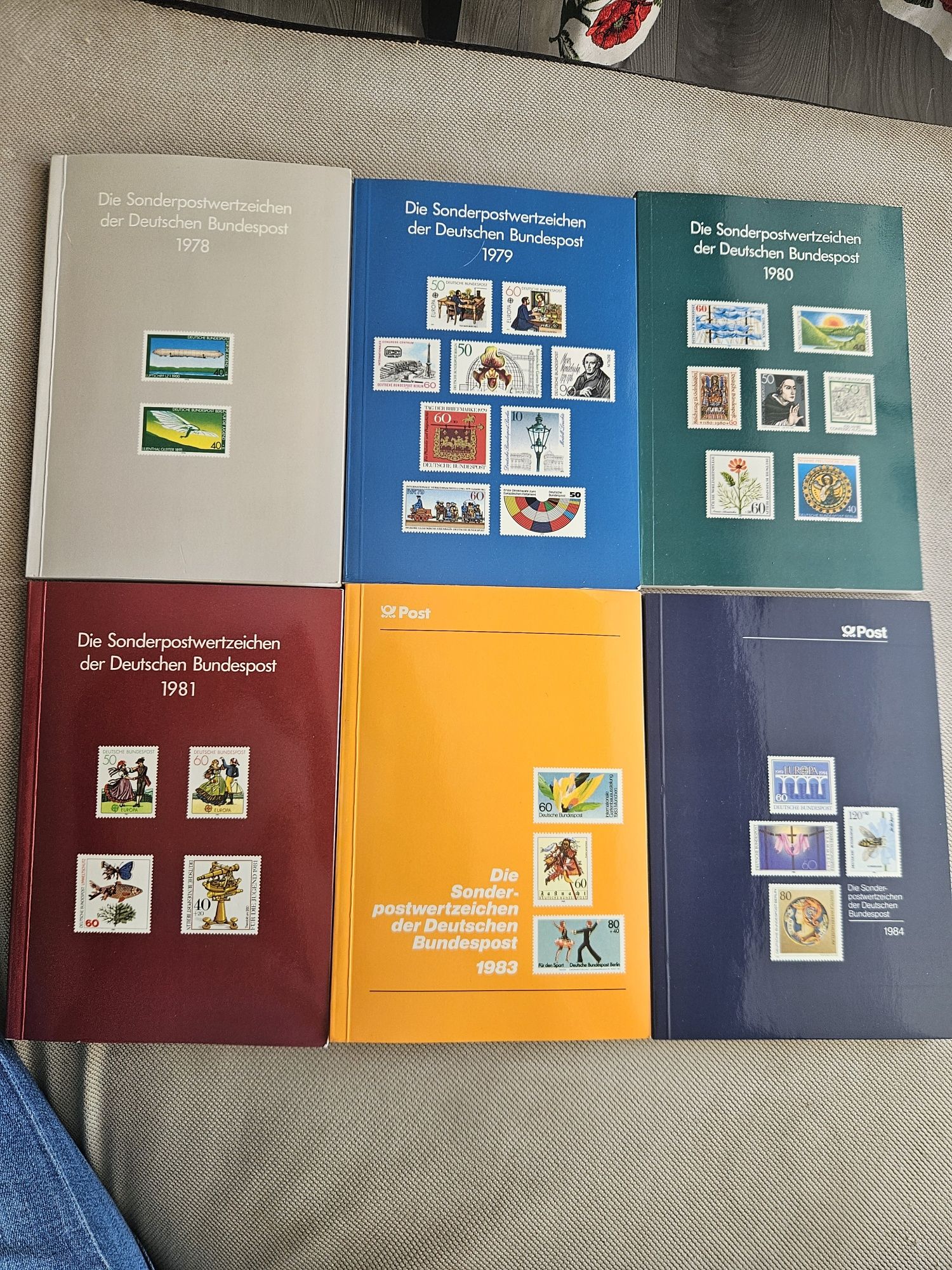 Cataloage cu timbre MNH si explicatii , 6 buc,   anii:1978, 1979, 1980