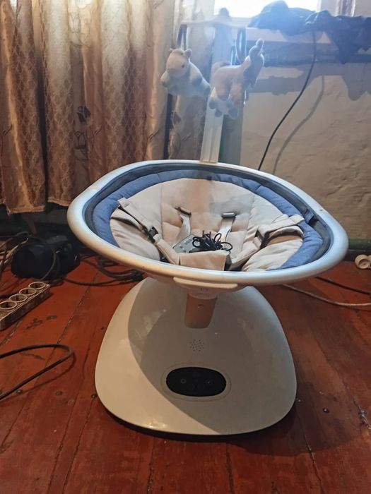 Шезлонг детский почти новый