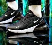 Мъжки маратонки Nike Air 270 - Цвят Черно и Бяло