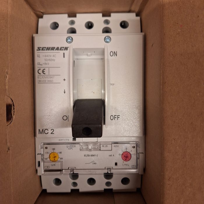 Schrack usol 250A si 200A