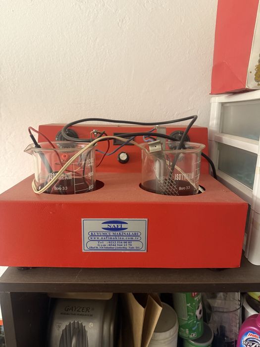 Уред за родиране на метали, злато и сребро