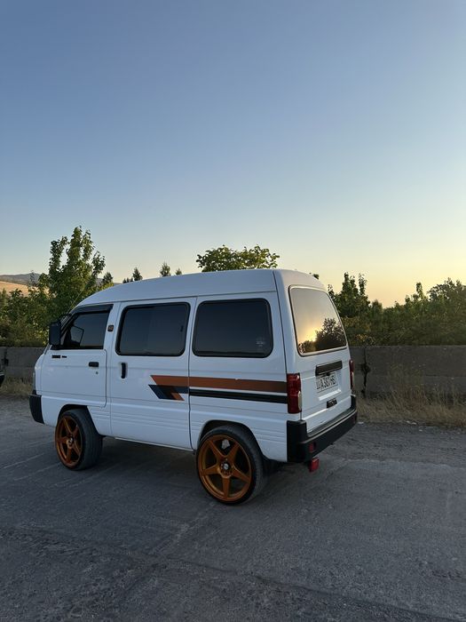 Diska balon sotiladi kamplekt srochna R18