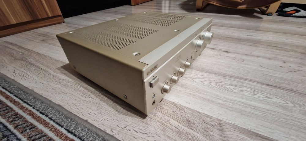 amplificator  sony ta fa3es