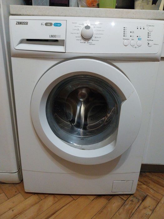 Автоматична пералня Зануси