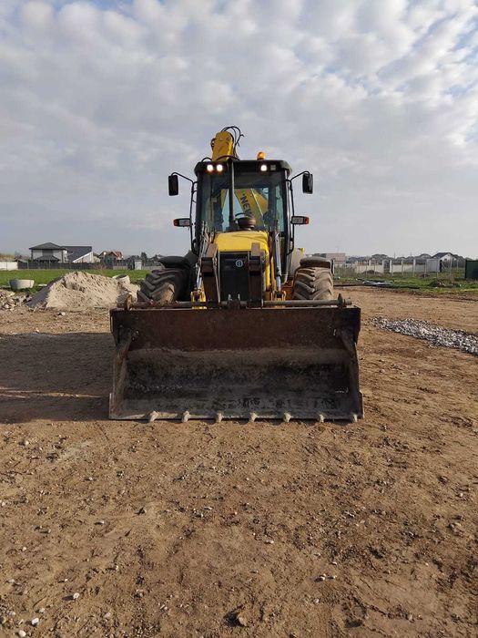 New Holland B115 Buldoexcavator/Posibilitate finantare leasing!
