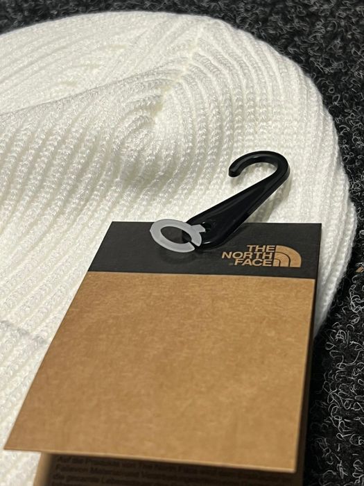 Caciula The North Face Alb/Negru Premium/2025