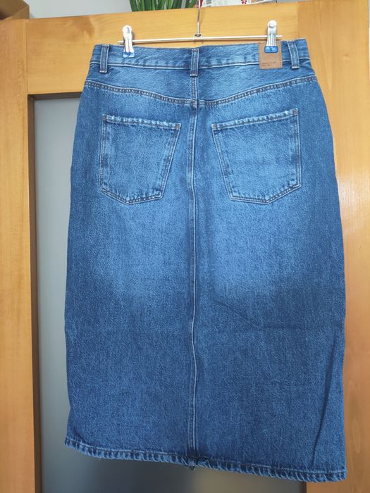 Fusta. Blugi midi 38 C&A