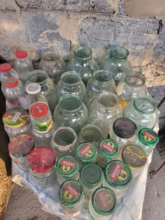 Банки разных размеров