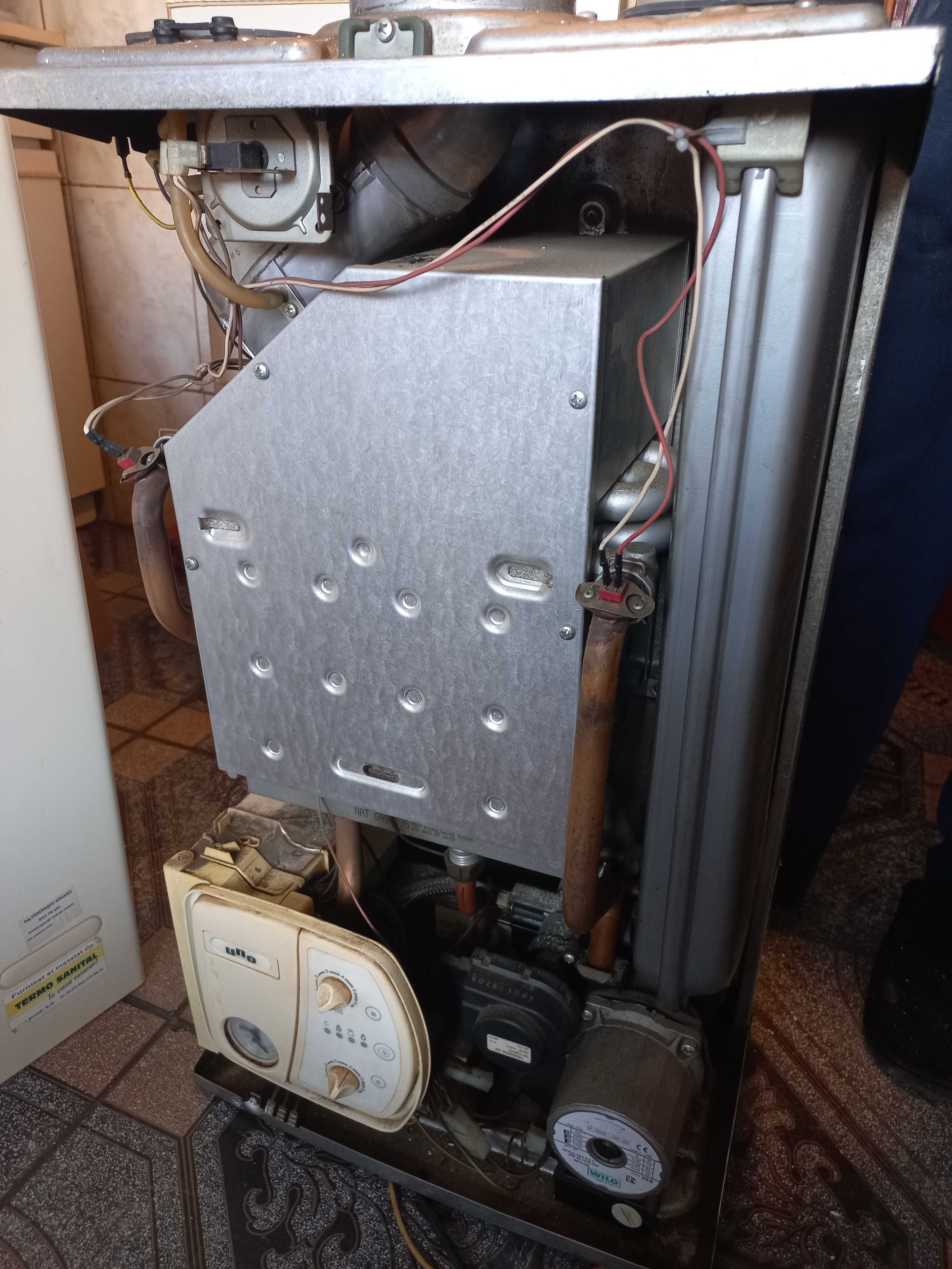 Centrala termica pe gaz Ariston Uno
