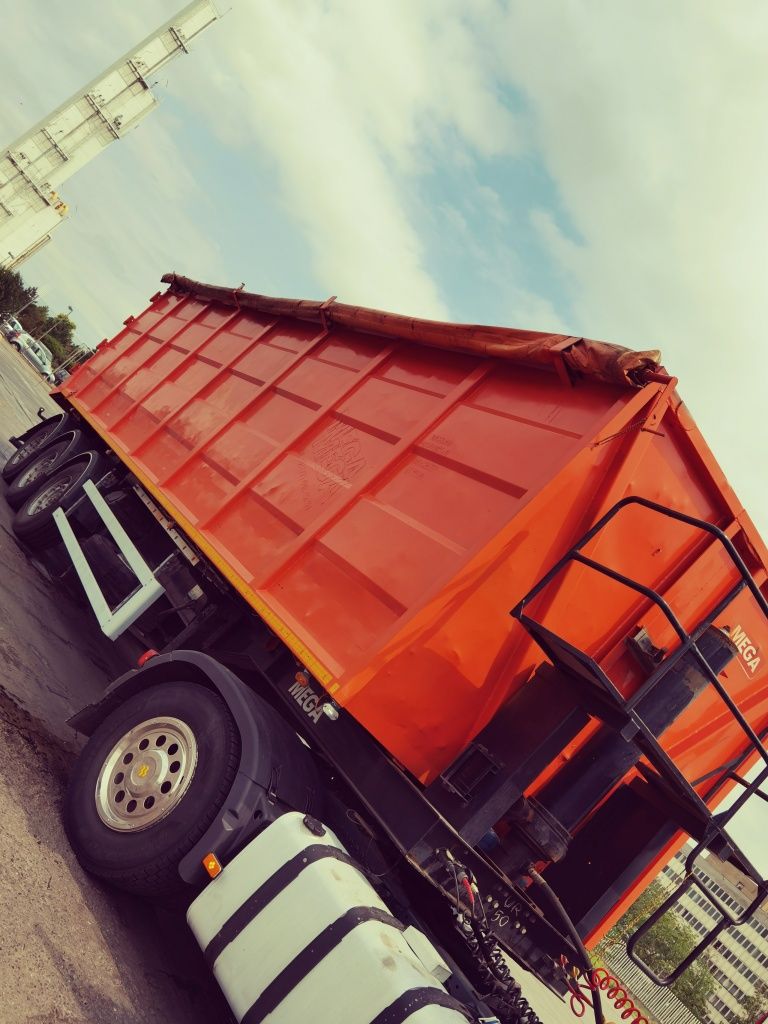 Se vinde ansamblu Volvo Fh13 +Semiremorca mega 
An fabricatie cap t