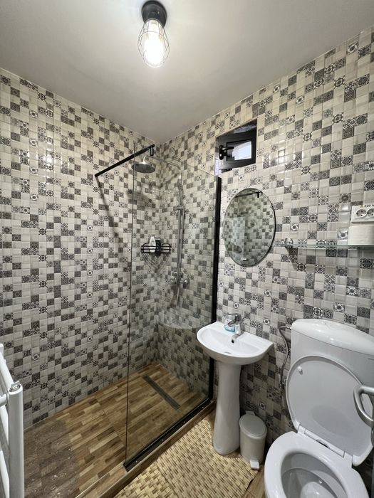 Casa P+1+29mp curte in Centru