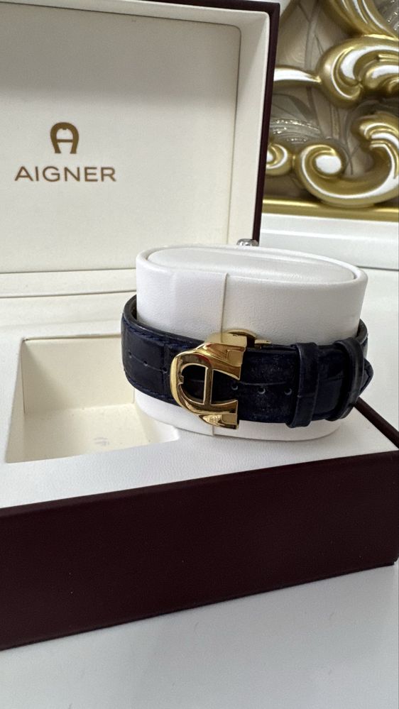 Aigner Часы Модель A58100 Оригинал