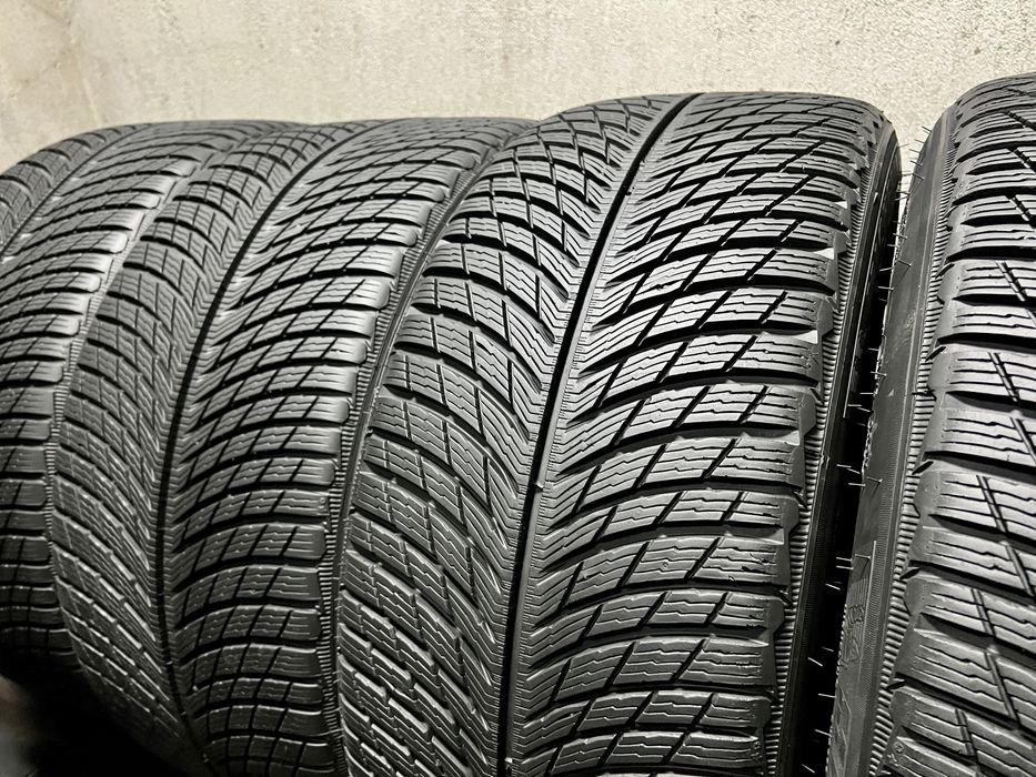 като Нови 265/40/20 и 295/35/20 MICHELIN