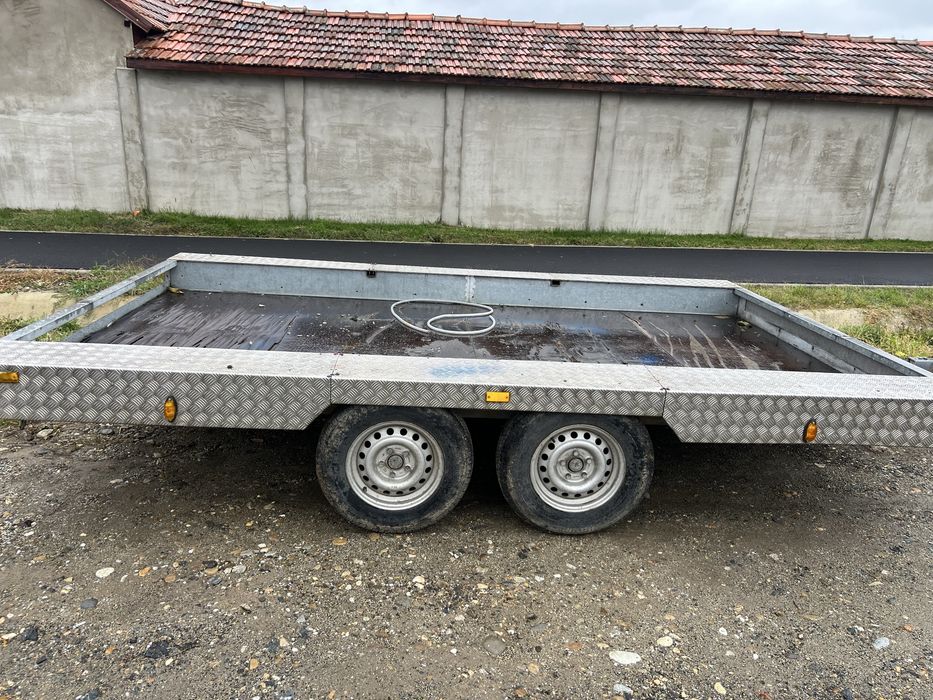 vind rremorca 2,6 t foatre robusta