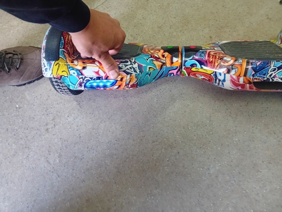 Vând  hoverboard