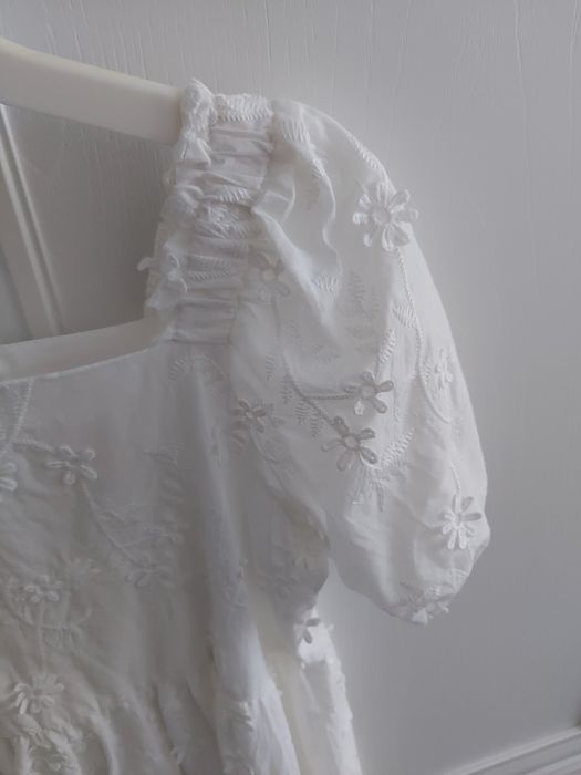 Белое платье рост 140 хб