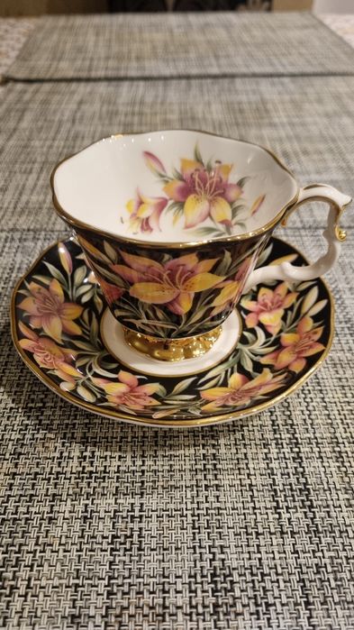 Royal Albert Provincial flowers