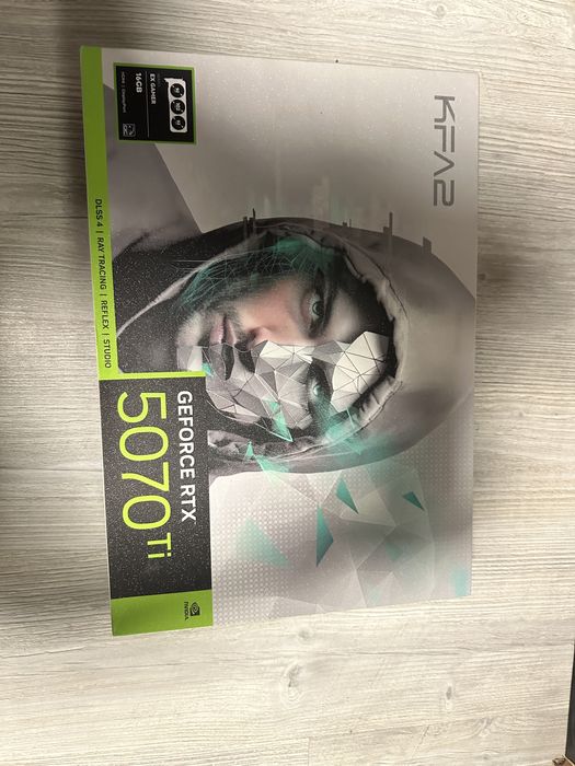 Placa video Nvidia geforce rtx 5070ti 16gb