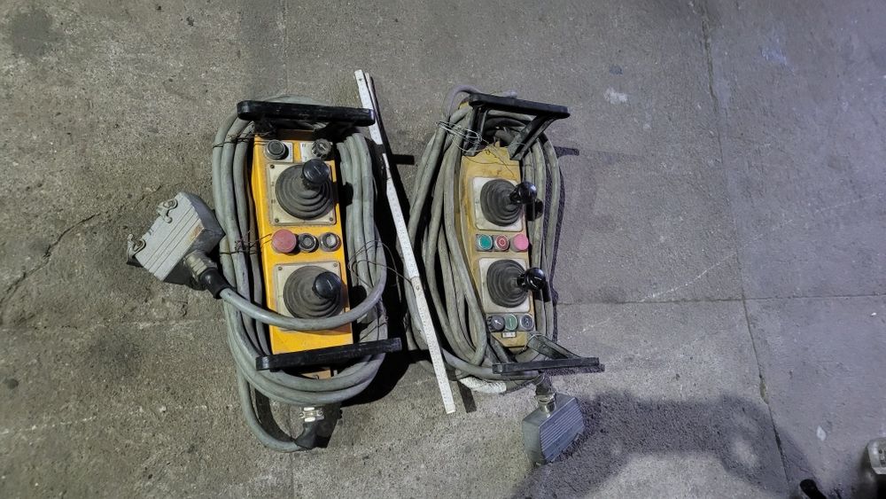 panou comanda mobil joystick utilaj pod rulant macara turn instalatie