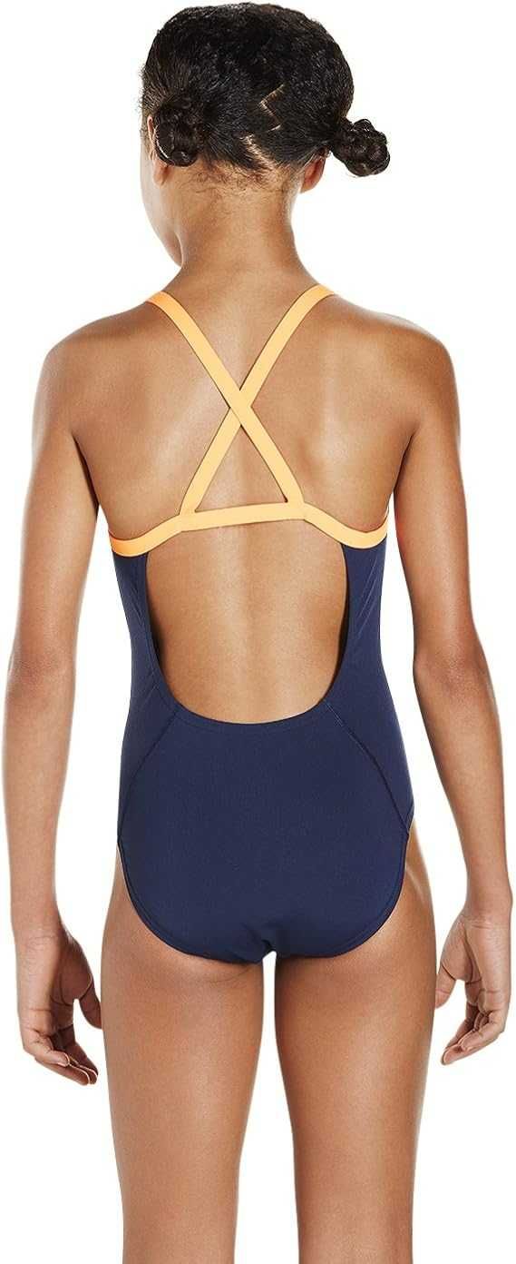 Speedo 30, Maru 30 отлични бански и подарък Adidas (11-12 г) обща цена