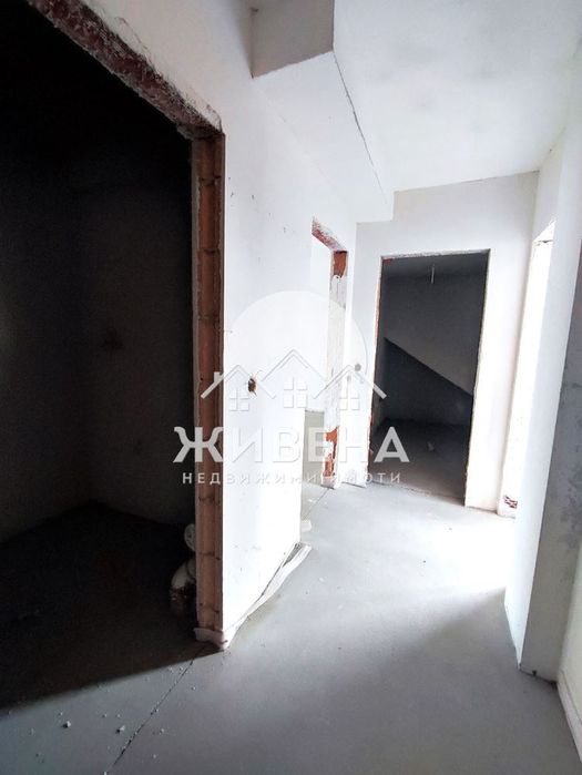 Продава се Тристаен апартамент в Варна, Погреби - 100 кв.м за 1400 €/кв.м - Снимка #8