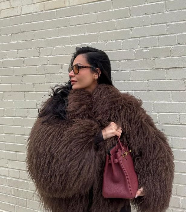 ново дамско палто с косъм