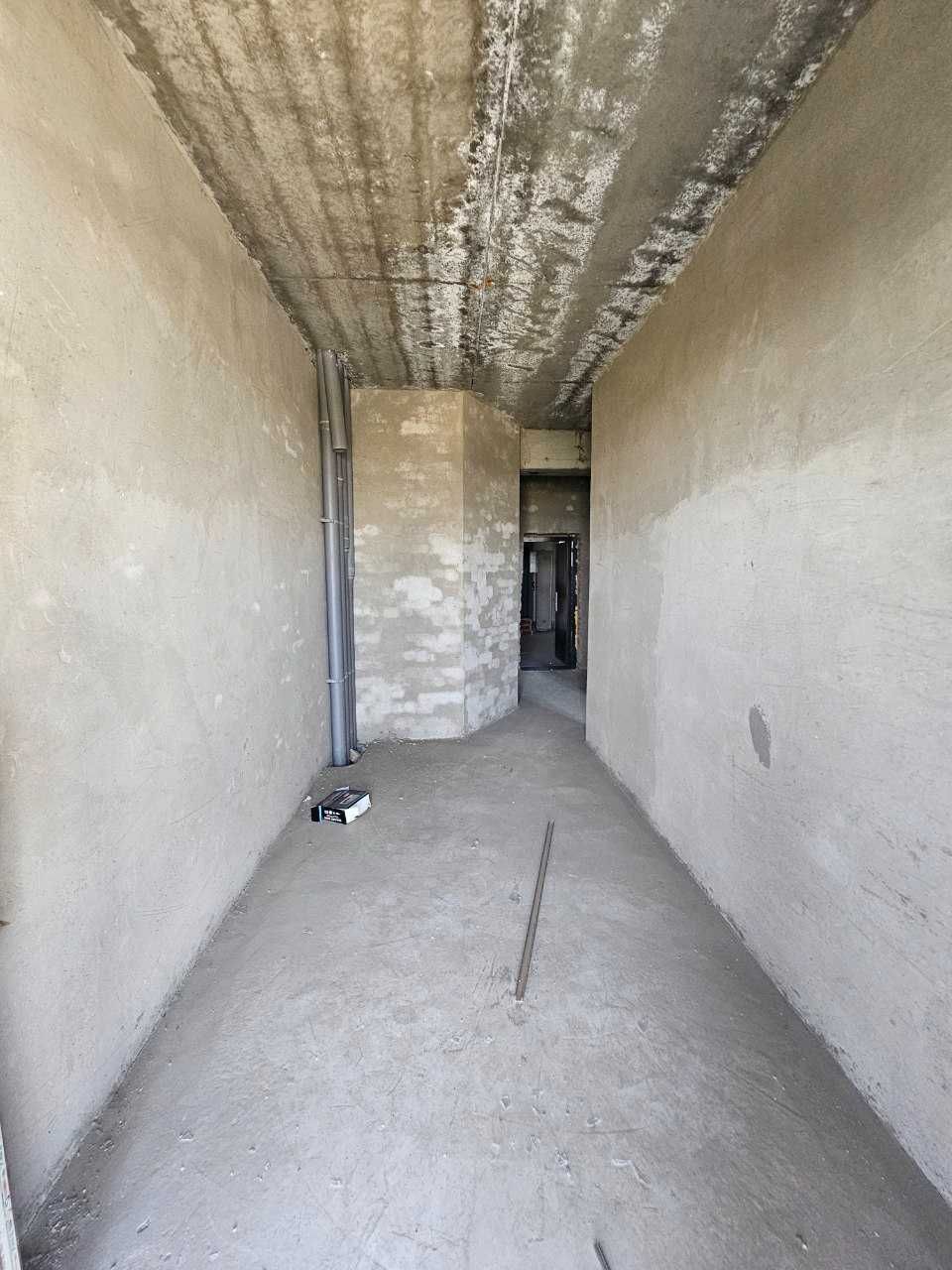 1 xonali 42m² 7-qavat.