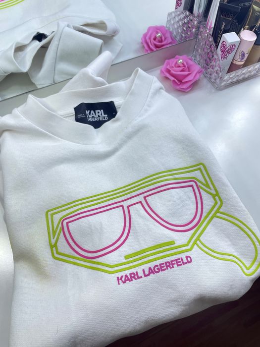 Bluza marime M albă