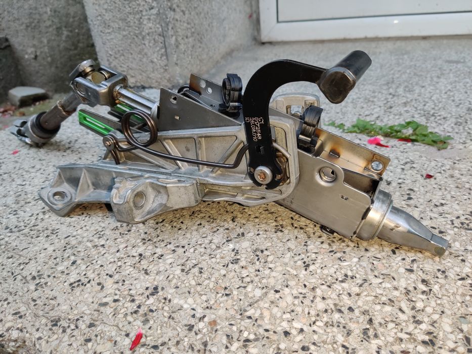 Кормилен прът - Ford Kuga /2008 - 2012/ Кормилна Колона