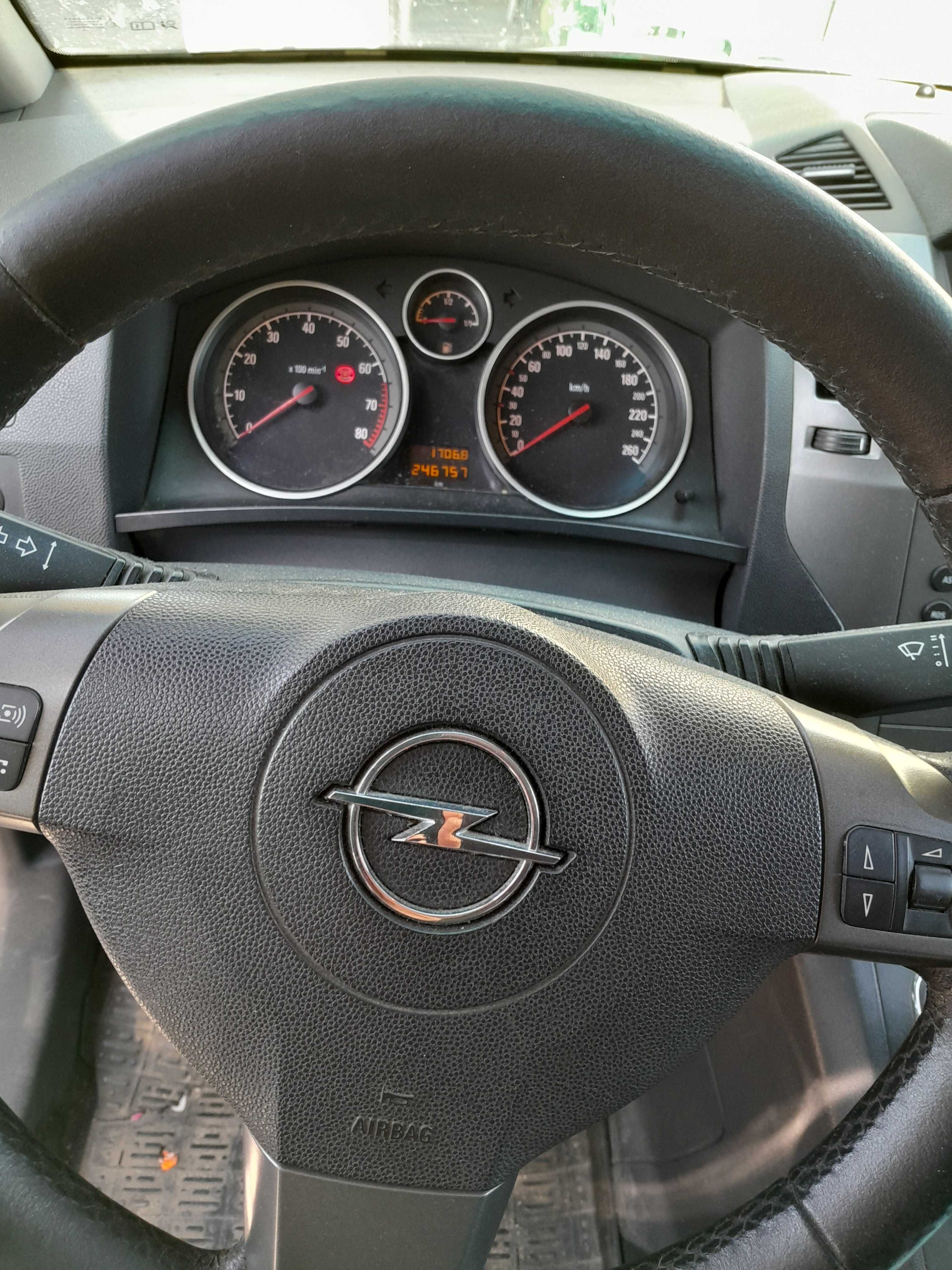 Opel Zafira 1.8 benzina, 2006