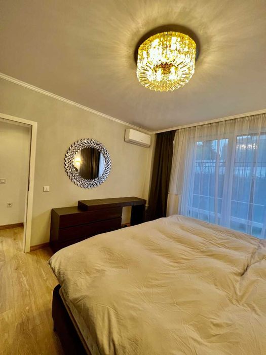 Дава се под наем Тристаен апартамент в София, Витоша - 140 кв.м за 1249.5 € - Снимка #4