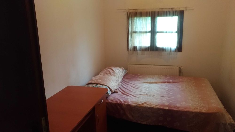 Închiriez Apartament 1-2camere, pretabil spațiu birou